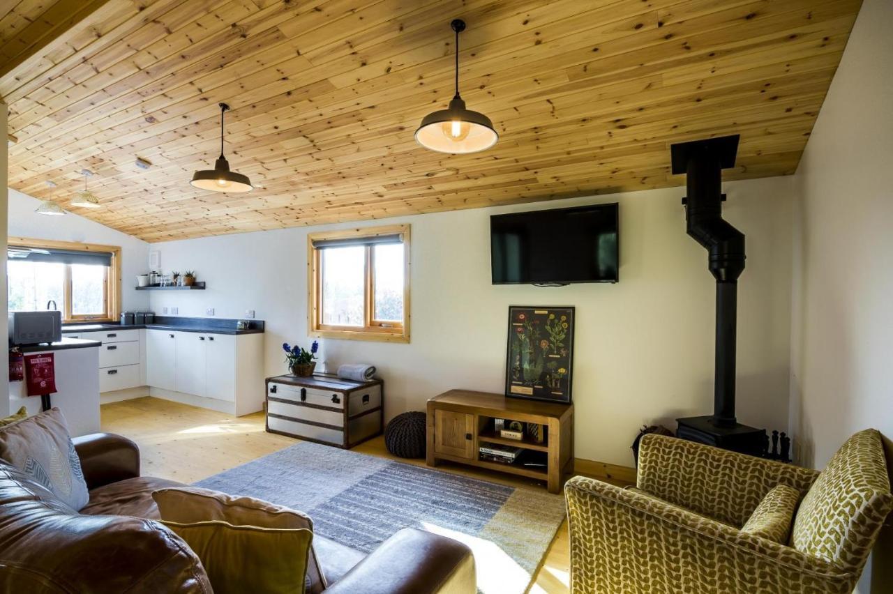 Laurel Lodge - 2 Bedroom Log Cabin - St Florence Saint Florence Eksteriør bilde