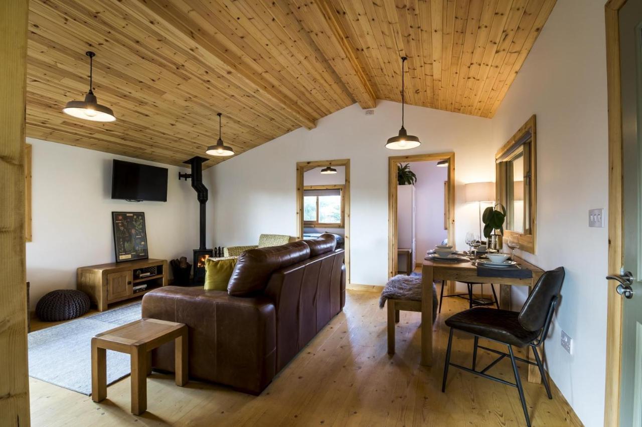 Laurel Lodge - 2 Bedroom Log Cabin - St Florence Saint Florence Eksteriør bilde